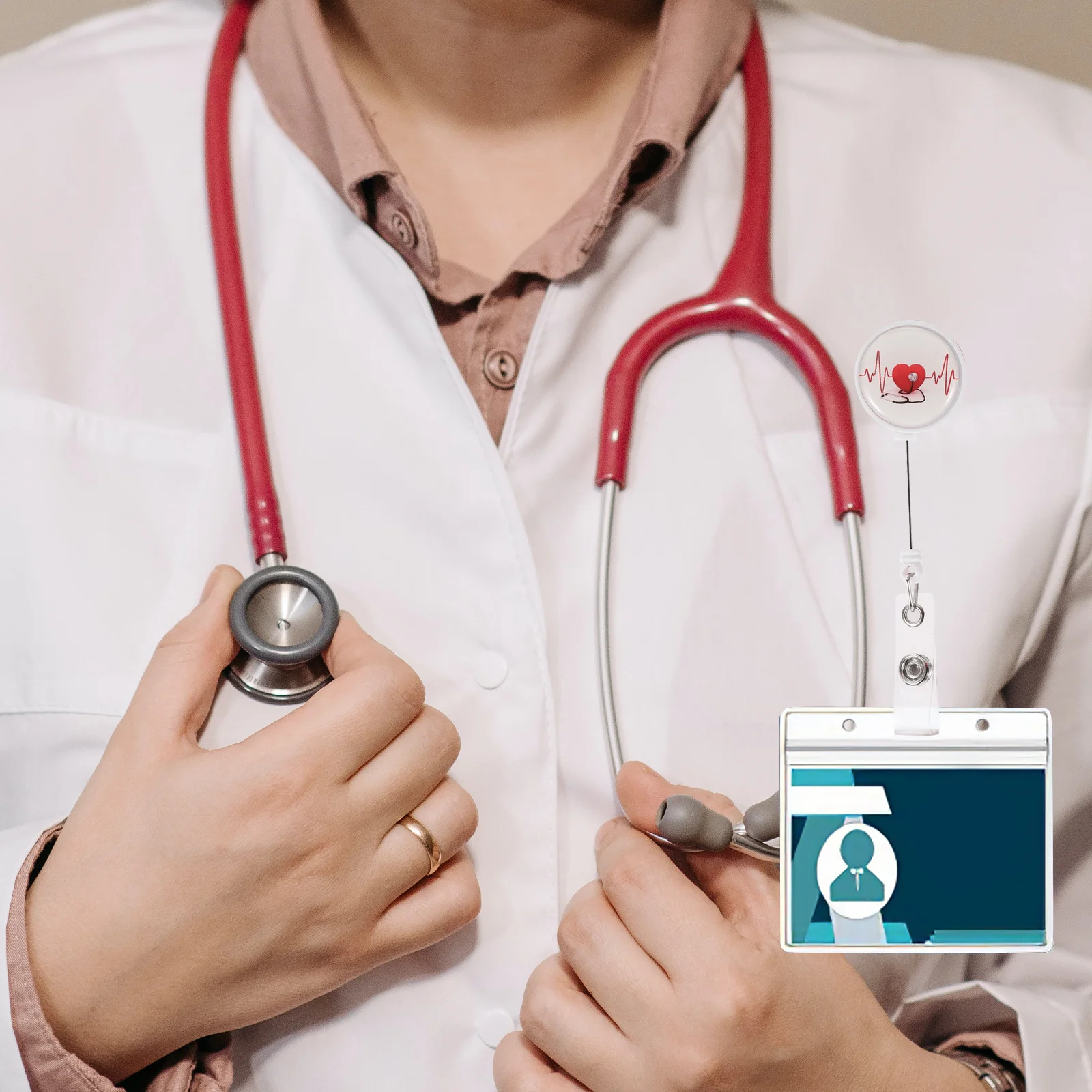 2 pçs enfermeira retrátil titular do crachá carretel clipe nome tag titular trabalho id cartão organizador chaveiro multi-funcional