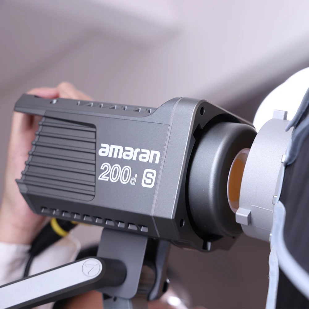 amaran 200D S LED Video Light 5600K Daylight Bluetooth App Control