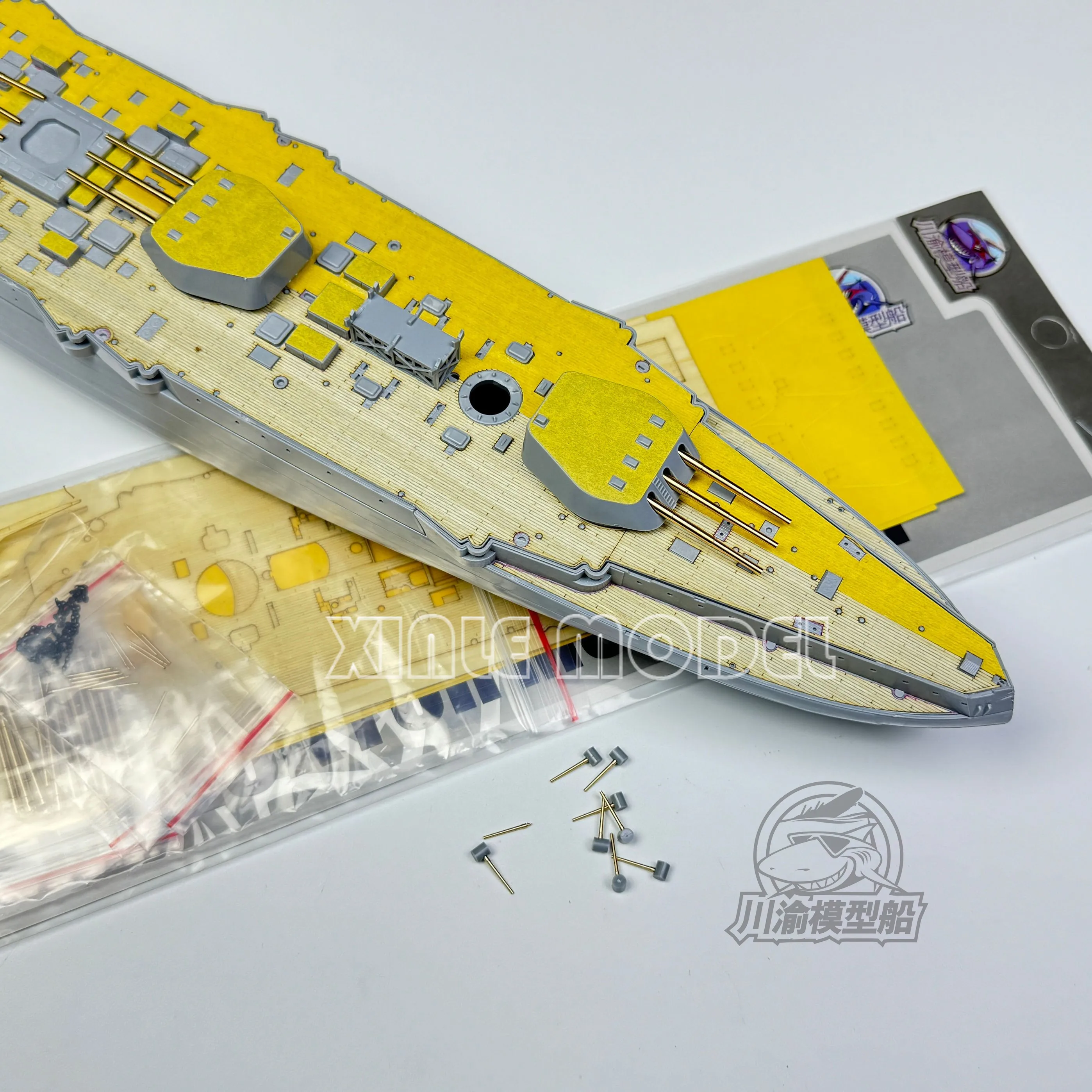 Chuanyu CY350108 1/350 Российская деревянная колода Sevastopol + крышка + пистолет, подходит для ZVEZDA 9040DIY