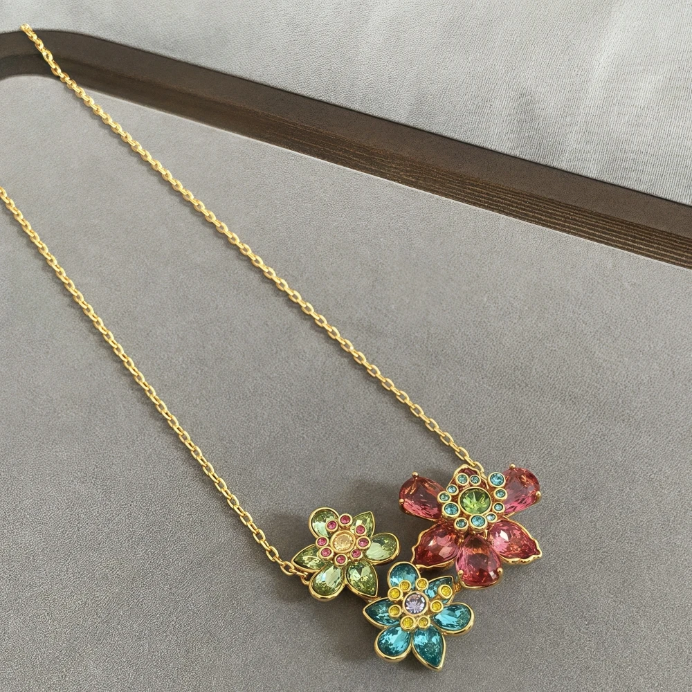 New necklaces for women's flower bracelets light luxury versatile high-end earrings niche design jewelry set