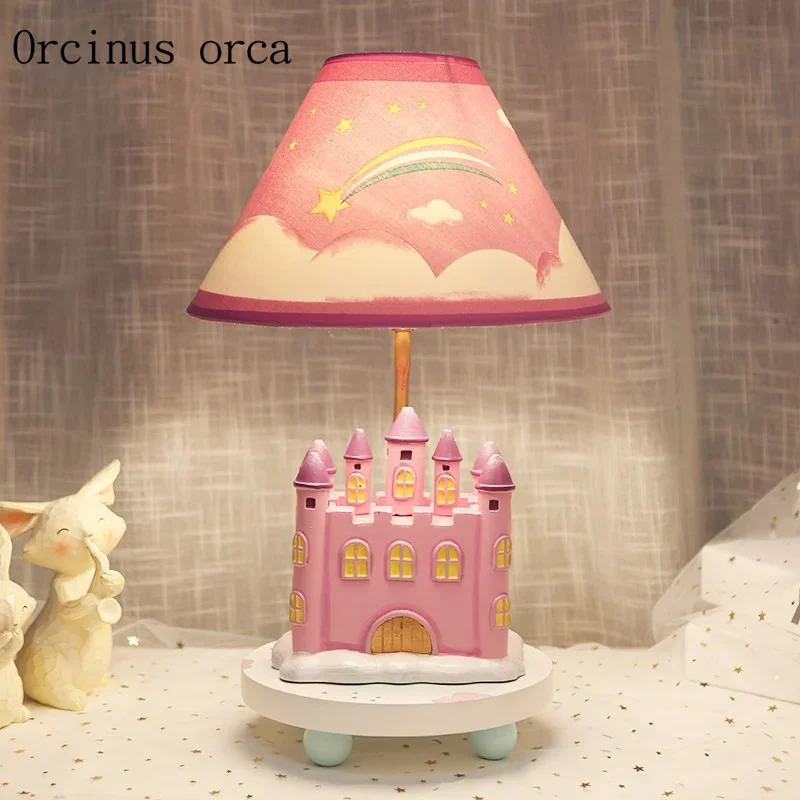 Cartoon creative castle desk lamp girls bedroom Princess bedroom children's room modern simple lovely table lamp free shipping