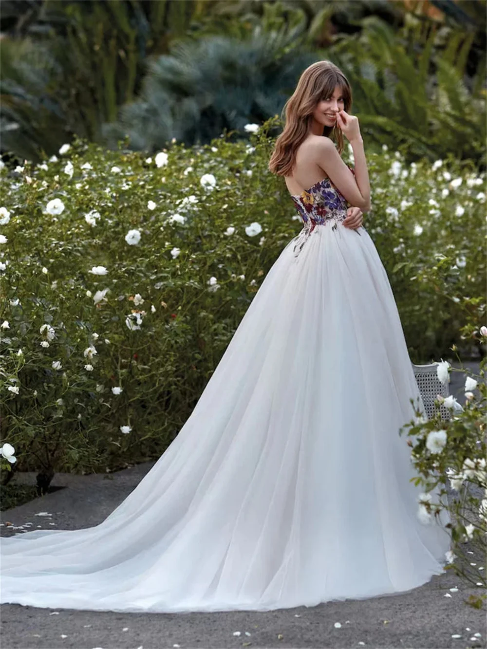 Kyoto Customized Exquisite Colorful Flowers Strapless Wedding Dress A-line Tulle vestidos de novia Chapel Train Evening Dresses image 2