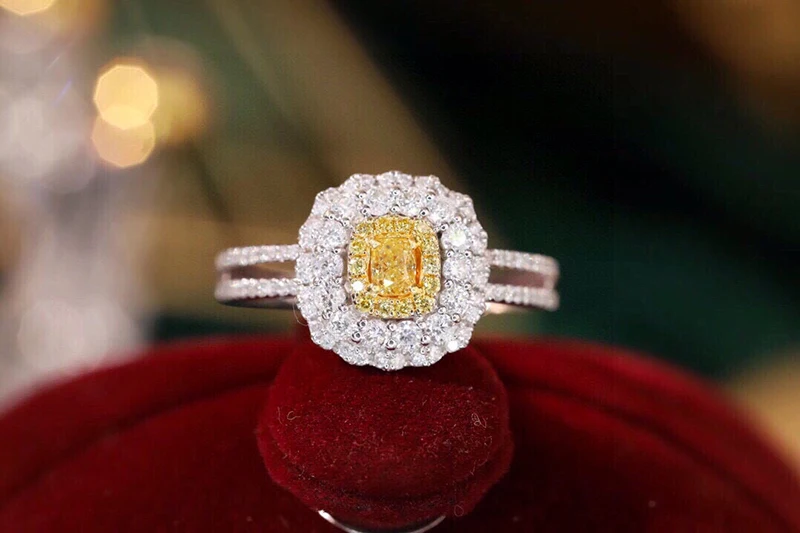 KUGG 100% 18K White Gold Rings Luxury Flower Design Real Natural Yellow Diamond Engagement Ring for Women High Wedding Jewelry