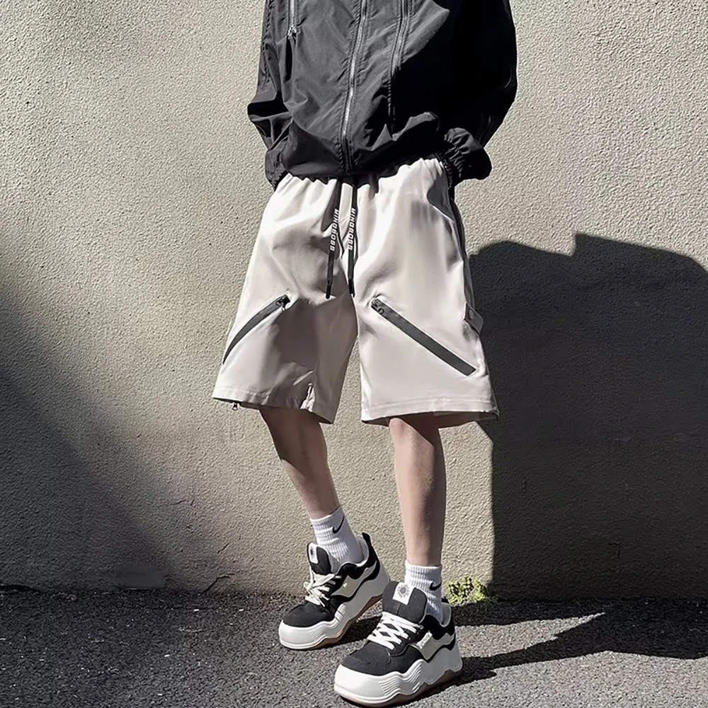 

New Fashion Casual Cargo Shorts Men Boardshorts Loose Baggy Wide Leg Streetwear Hiphop Harem Clothing