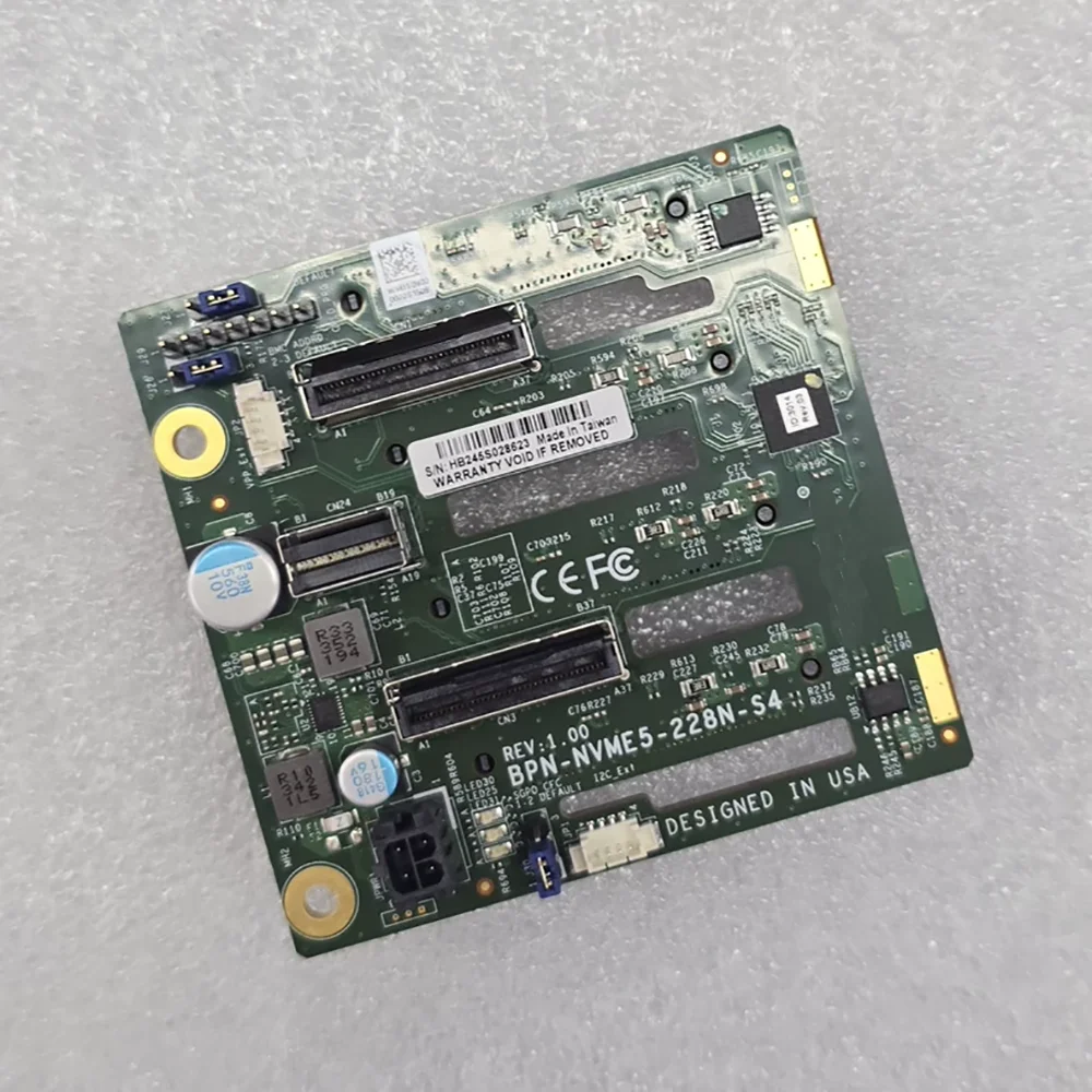 4-plate hard drive backplane BPN-NVME5-228N-S4