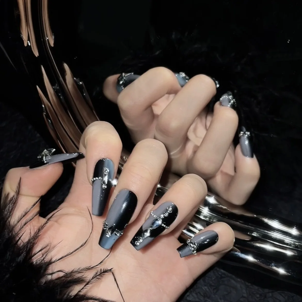 

10 шт., ручная работа, накладные ногти в стиле флэш-панк, крутые накладные ногти Y2K, кристалл, черный ореол, окрашивание, накладные ногти, модный 3D декор со стразами