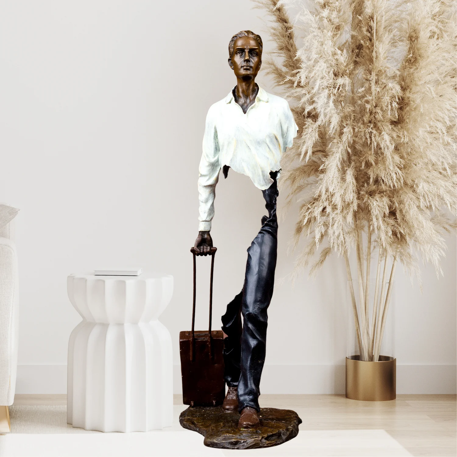 58cm Bronze Traveler Statue Hot Casting Abstract The Traveler Carry The luggage Bronze Sculpture Handmade Modern Art Home Decor