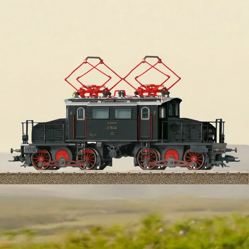 HO Type 1/87 Toy Train E70 Type Electric Locomotive Digital Sound Effects 25748 Black Train Model aldult Toy Gift