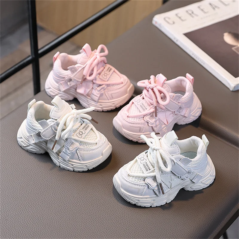 

Детская обувь 2026: Новые весенние спортивные кроссовки для детей с мягкой подошвой, дышащие, для активного отдыха, нескользящие, модные, для малышей, мальчиков и девочек