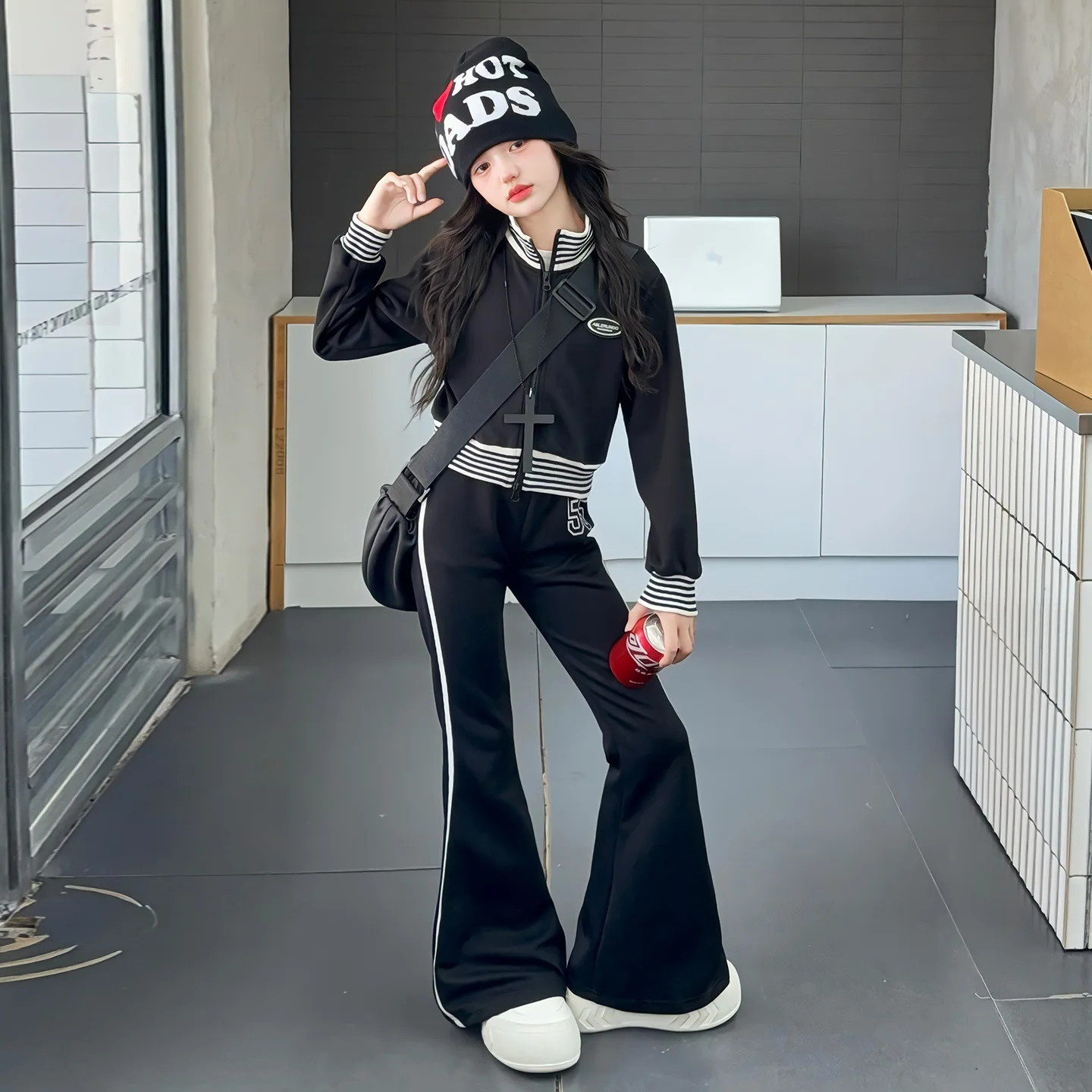 

Korean Junior Girls 2pcs Suits Autumn Children Girls Striped Sets Kids Girls Zipper Round Neck Coat 4-14Y Girls Bootcut Pant