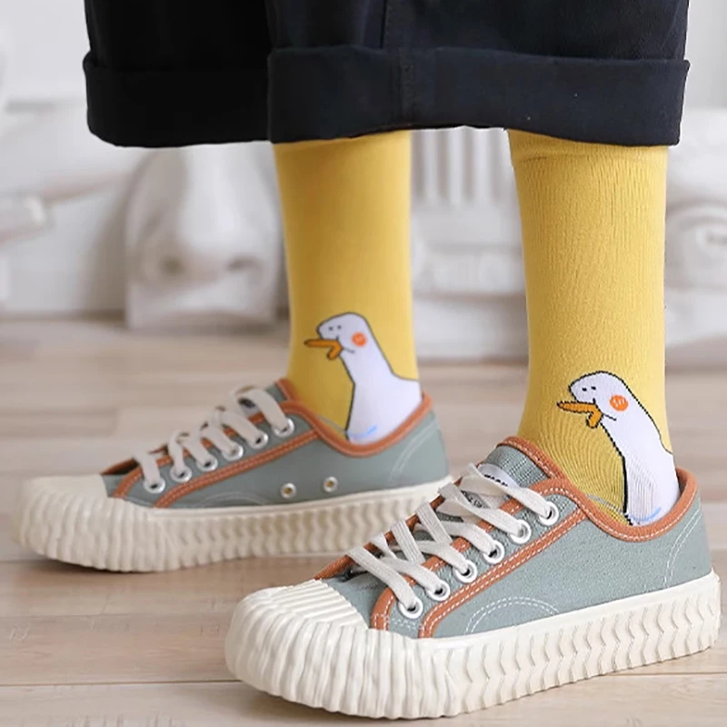 Middle Tube Ins Cute Socks Japanese Duck Cartoon Stockings Cotton College Trend Kawaii Women Socks