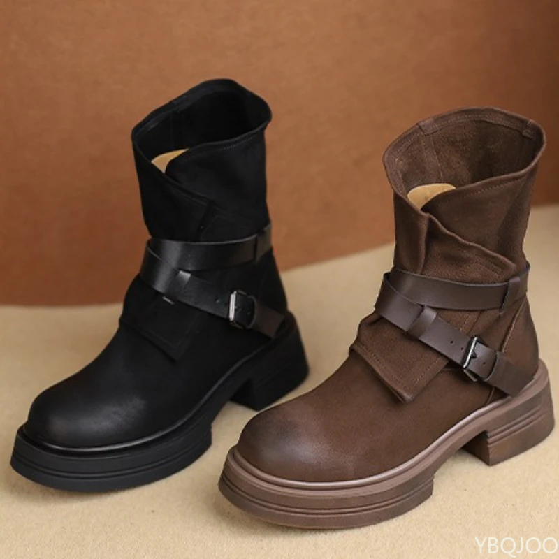 أحذية ذات نعل سميك للنساء في الخريف والشتاء، أحذية قصيرة بنية كلاسيكية، أحذية نسائية عصرية بسيطة ومريحة ومتعددة الاستخدامات