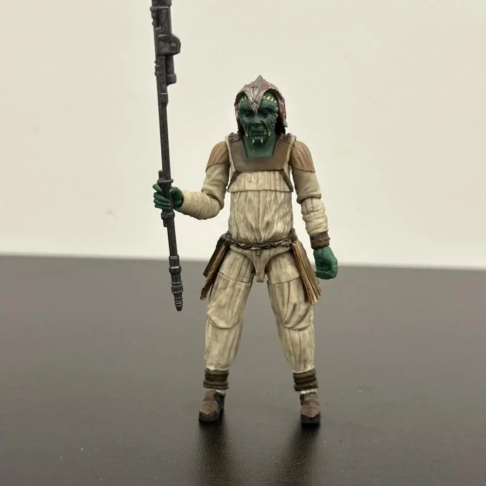 هاسبرو حرب النجوم Klaatu (حارس سكيف) 3.75 بوصة السلع السائبة الأصلية لها عيوب نموذج دمية عمل الشكل هدية عيد ميلاد