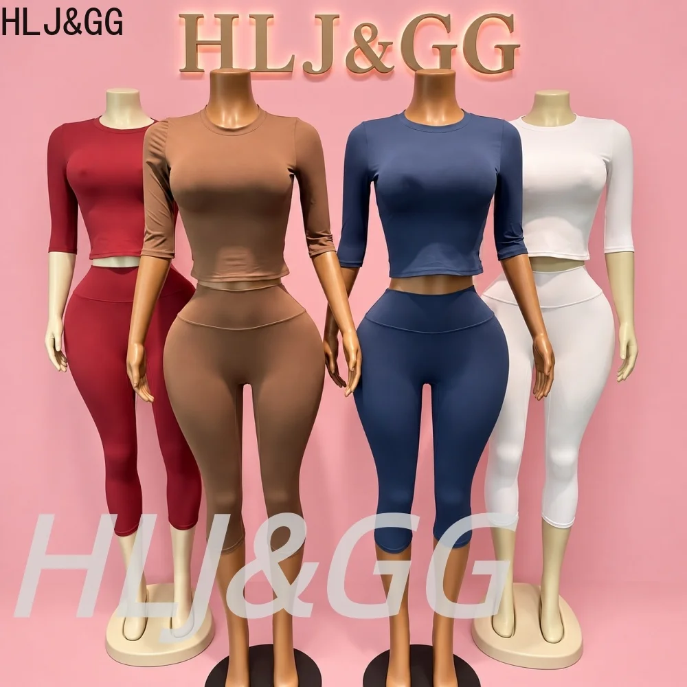 HLJ&GG Women High Quality Activewear Set Casual Stretch Round Neck Short Sleeve Top And High Waist Capri Pants Two Piece Outfit