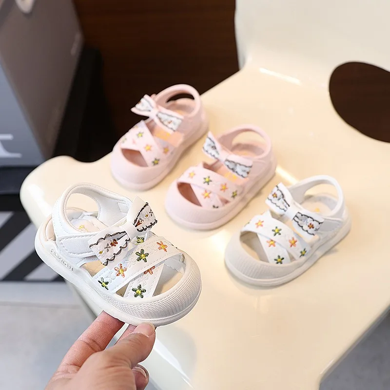 Summer Children Non-slip Toe-protect Princess Shoes Girls Soft-soled Walking Sandals Kids Slip-on Beach Shoes Baby Casual Shoes