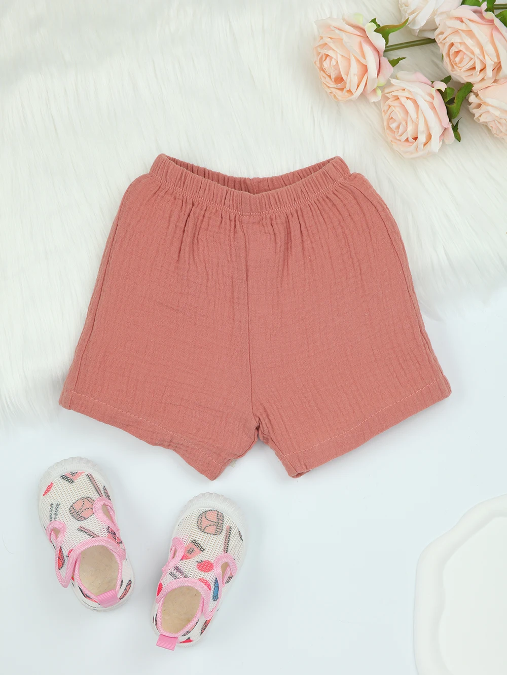 

Базовые летние хлопковые шорты для девочек, удобные мягкие шорты для новорожденных (однотонные, красные)