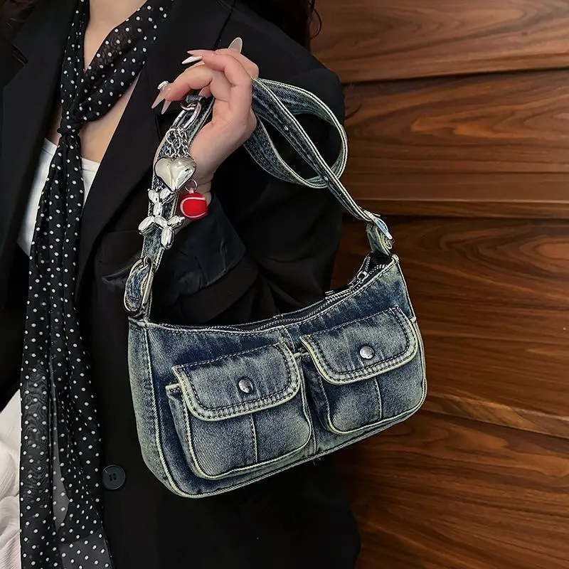 

Женская сумка подмышки с заклепками в стиле ретро, джинсовая сумка с вышивкой, большая вместительная повседневная сумка через плечо в стиле Харадзюку, новинка Y2K для горячих девушек