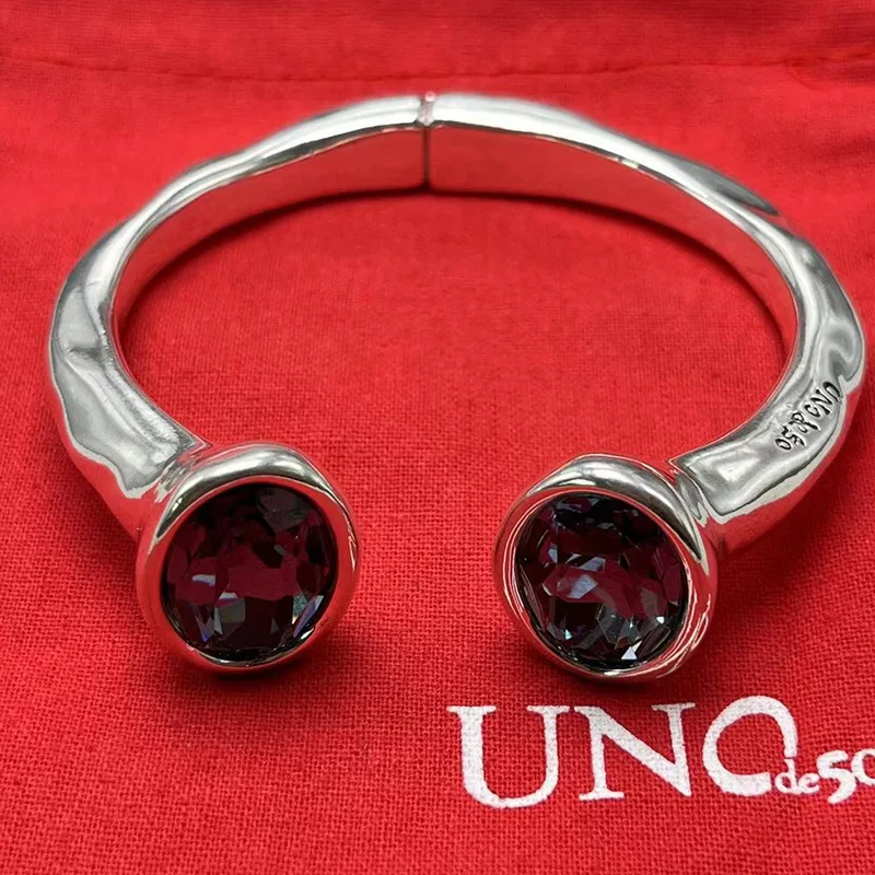 The New Unode50 In 2024 Is Selling Well Spain, Stylish And Exquisite, With A Blue Bracelet For Women