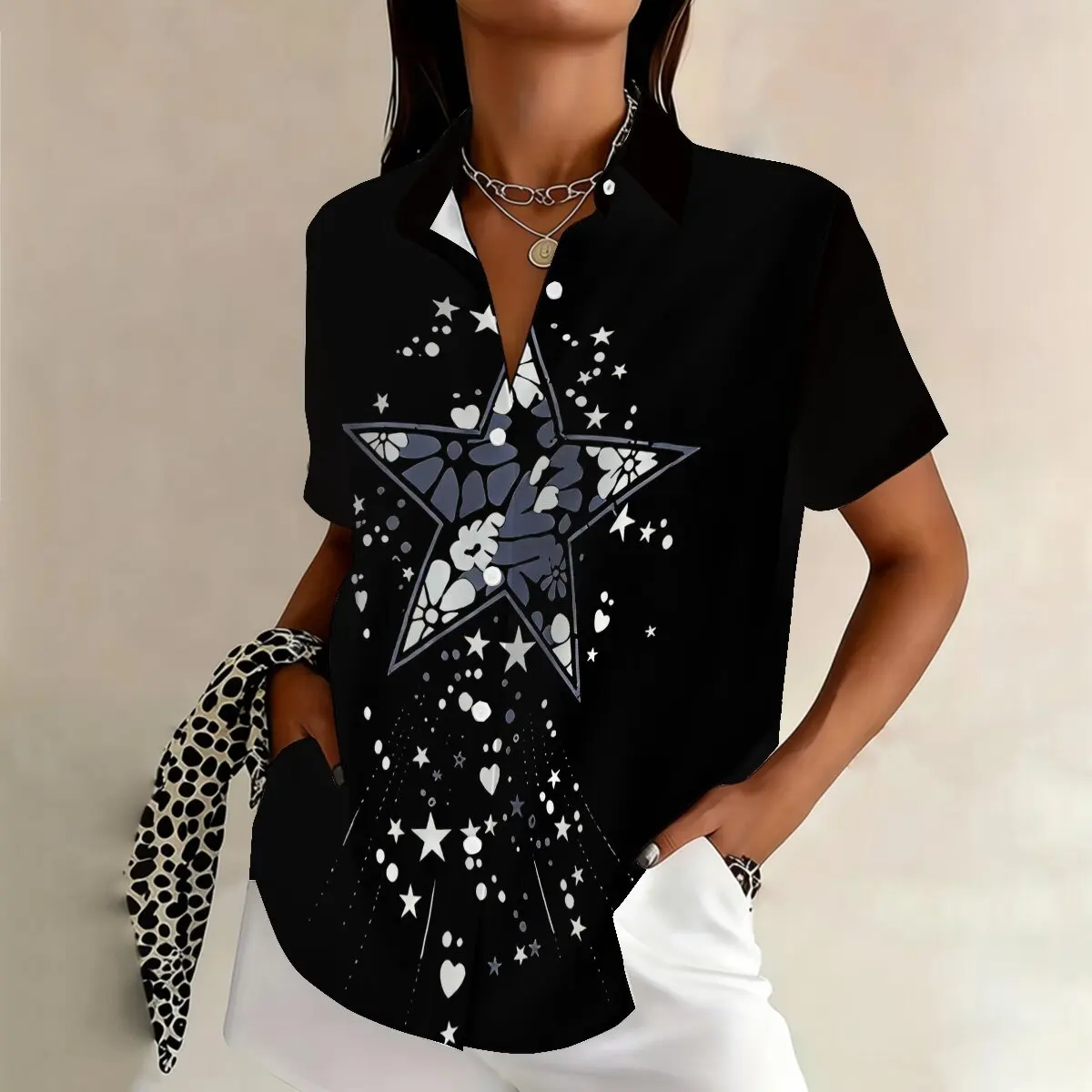 

Summer plus-size women's single-breasted shirt,stylish age-reducing prints, casual texture,suitable for going out and gatherings