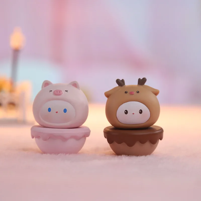 Christmas Reindeer Cute Tumbler Emotional Stability Healing Series Office Desktop Decoration Resin Cute Pig Gift Roly-poly toy