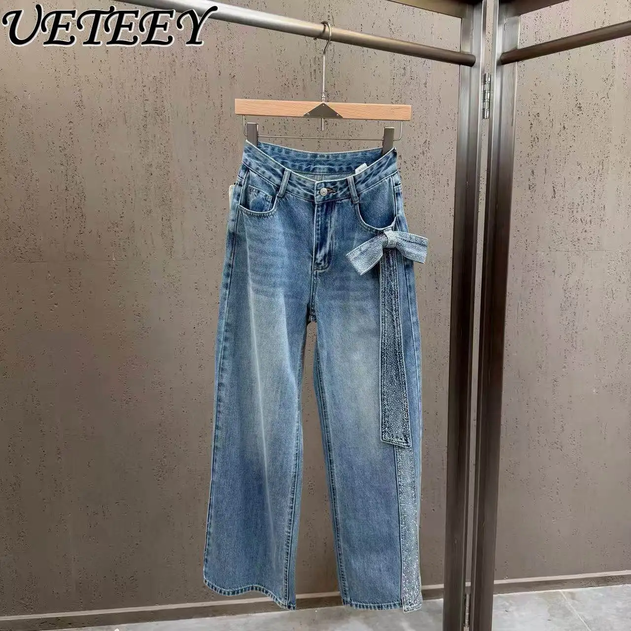 

Spring Summer 2026 European and American Fashion Jeans Women Long Trousers Rhinestone Bow Design Blue Straight-leg Denim Pants