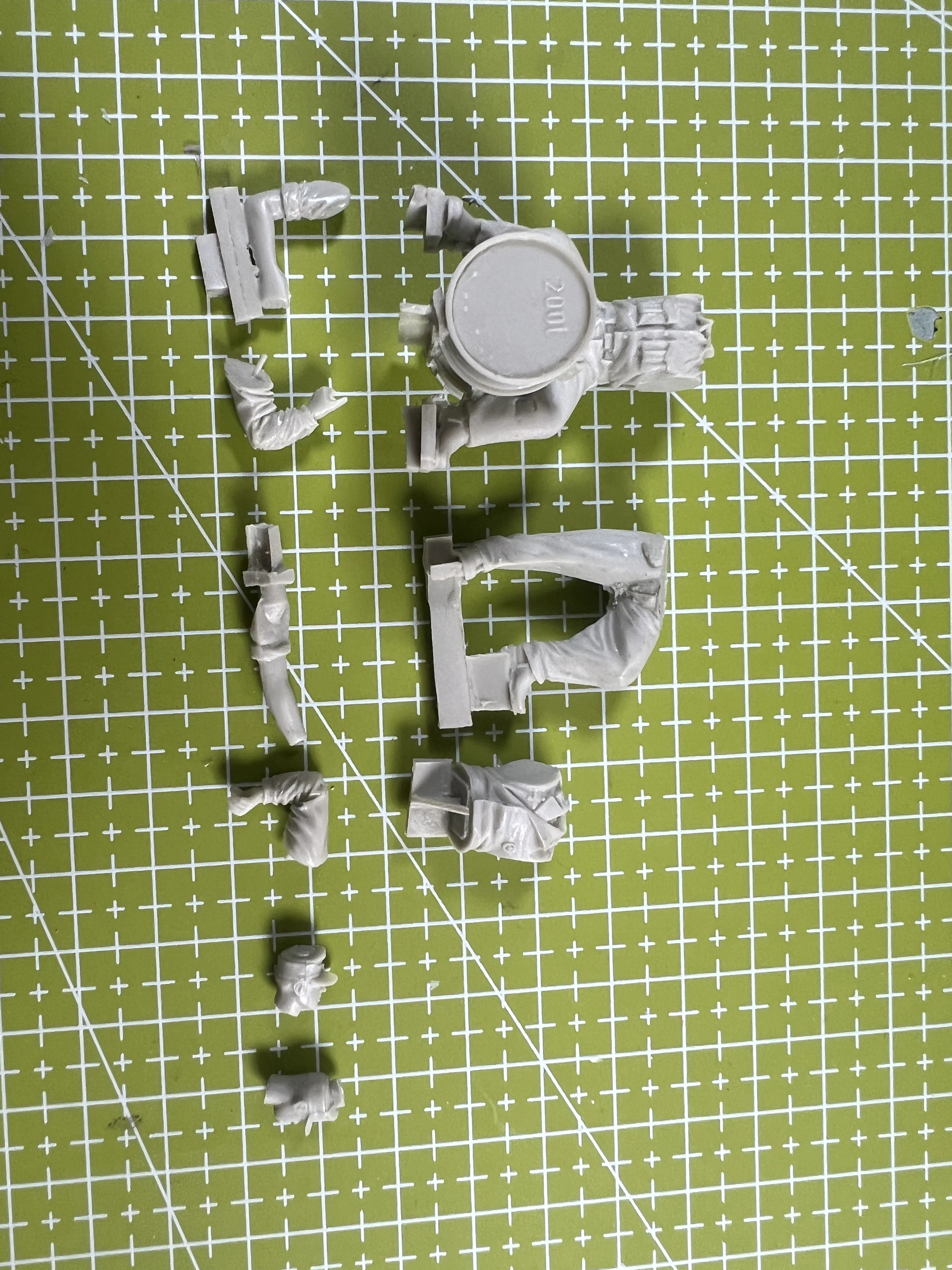 1: 35 مجموعة أدوات تجميع نموذج الراتنج المصبوب GK، 2 مصلح خزان، احتياجات غير مطلية لتجميعها #2