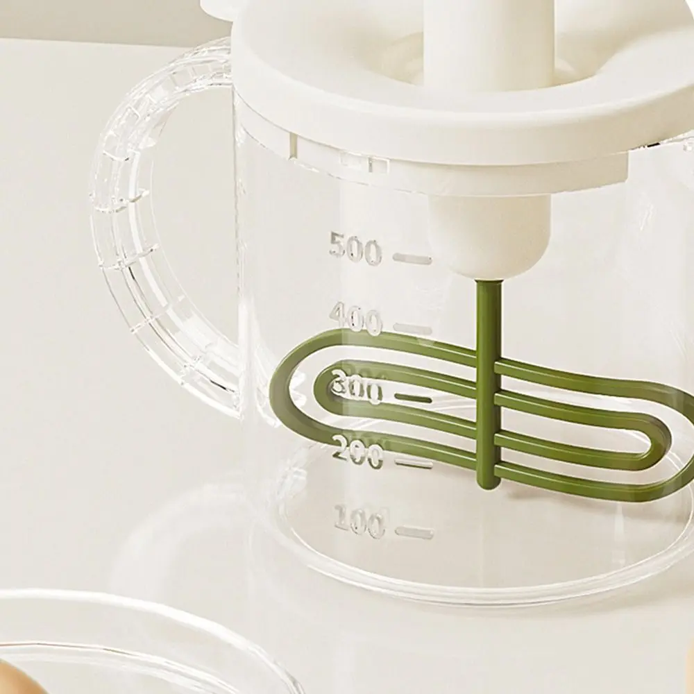 

Seasoning Mixer Press-Type Manual Mixing Cup Large Capacity with Scale Manual Egg Beater Clear Sturdy Egg Mixing Cup Baking Tool