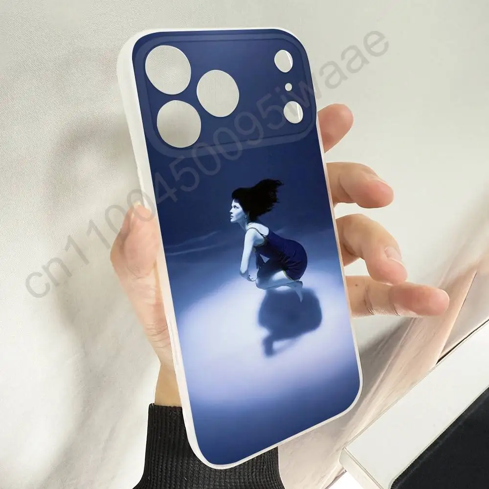 حافظة هاتف M-Maria Zardoya Submarine CINEMA لهاتف iPhone 11,16,15,14,13,17,12,Plus,E,Air,Mini,Pro,Max Magnetic Magsafe