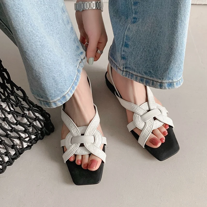 

2025 New Elegant Genuine Leather Summer Women's Thick Low-heel Sandals Buckles Strap Shallow Party Office Shoes Woman Sandals