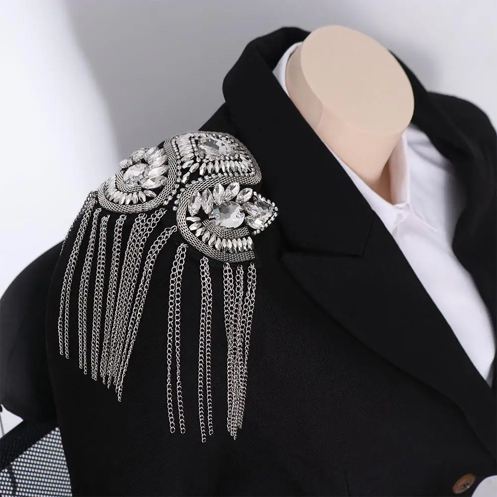 Retro Epaulets Shoulder Board Brooch Punk Fringe Shoulder Mark Crystal Cool Shoulder Flash Gift
