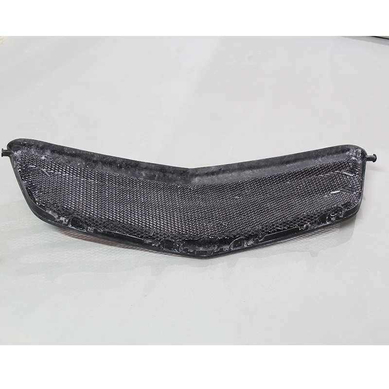 Suitable for 2010-2013 E grade W212 carbon fiber mesh front grille.