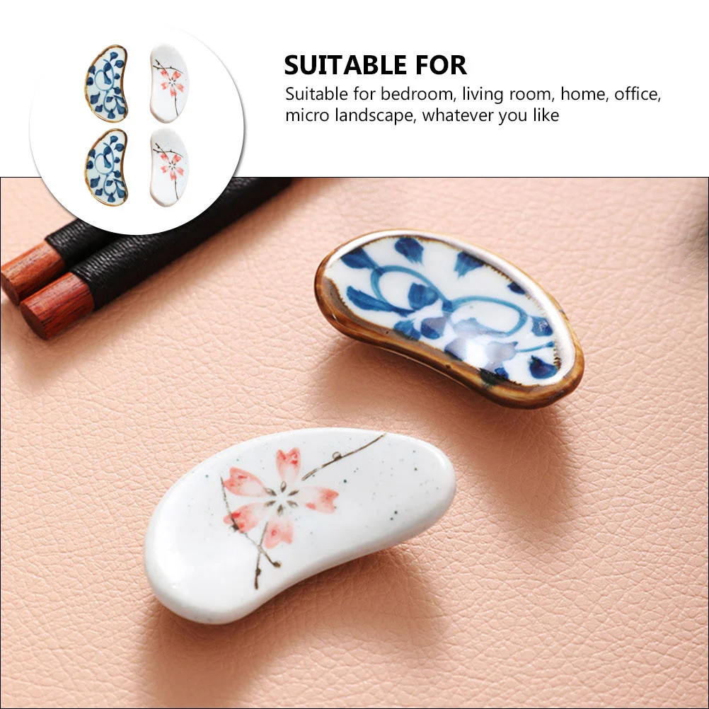 

4Pcs Ceramic Chopstick Rack Set Japanese Style Elegant Decorative Holders for Home Bedroom Living Room Party Pen Stands
