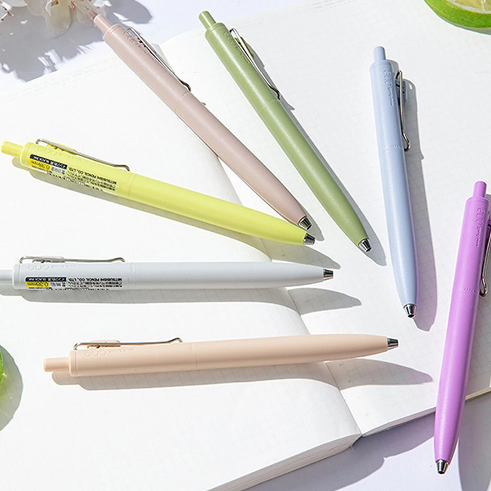 1 + 3 عبوة اليابان UNI هلام القلم صغير سميكة الأساسية 0.38 مللي متر السلس سريعة الجافة UMN-SF-38 ترقية UniBall واحد أسود اللوازم المدرسية