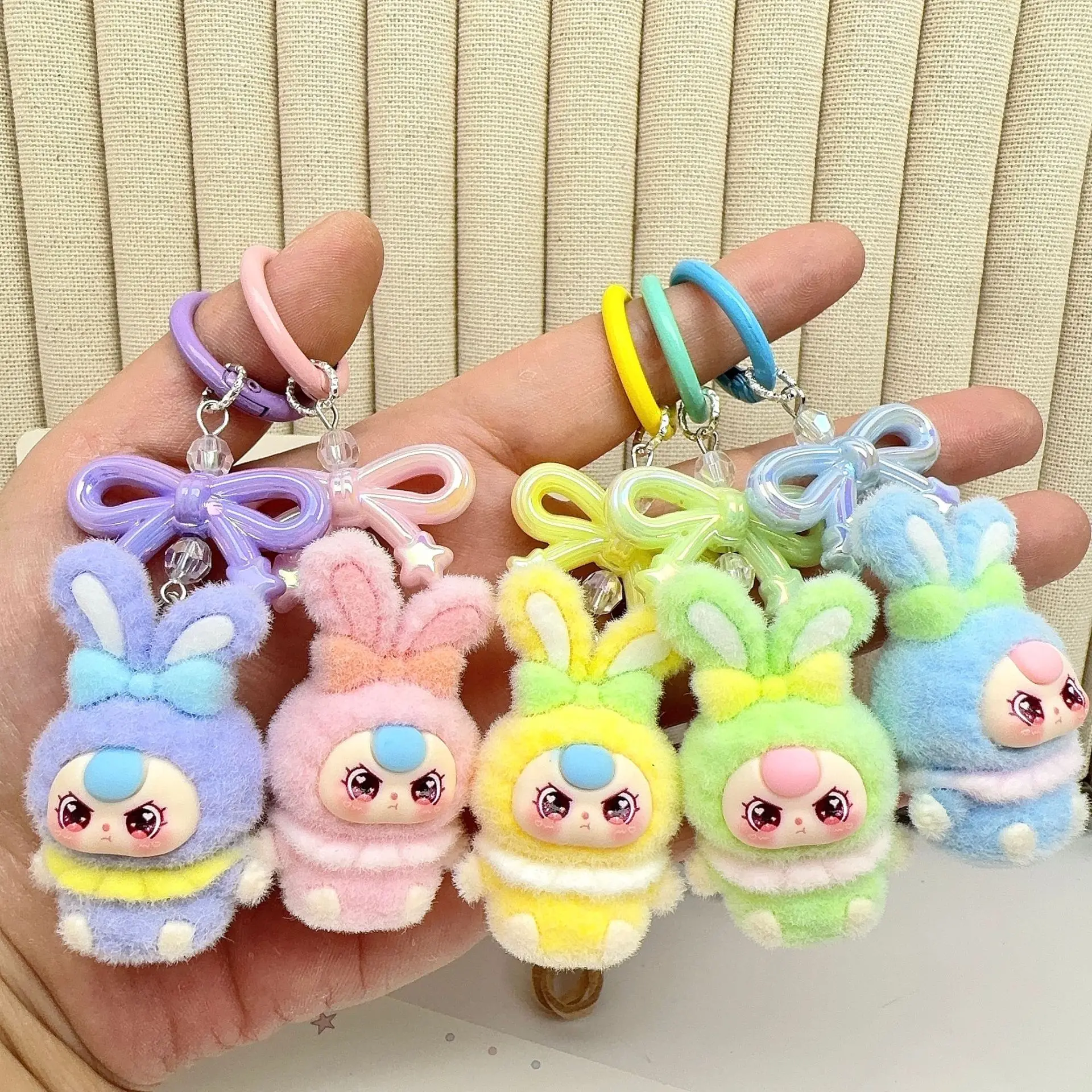 إكسسوارات لطيفة على شكل أرنب للأطفال بعمر 3 سنوات - سلسلة مفاتيح خرز كرتونية لطيفة، شماعة حقيبة، قلادة، إكسسوار، هدية صغيرة #1