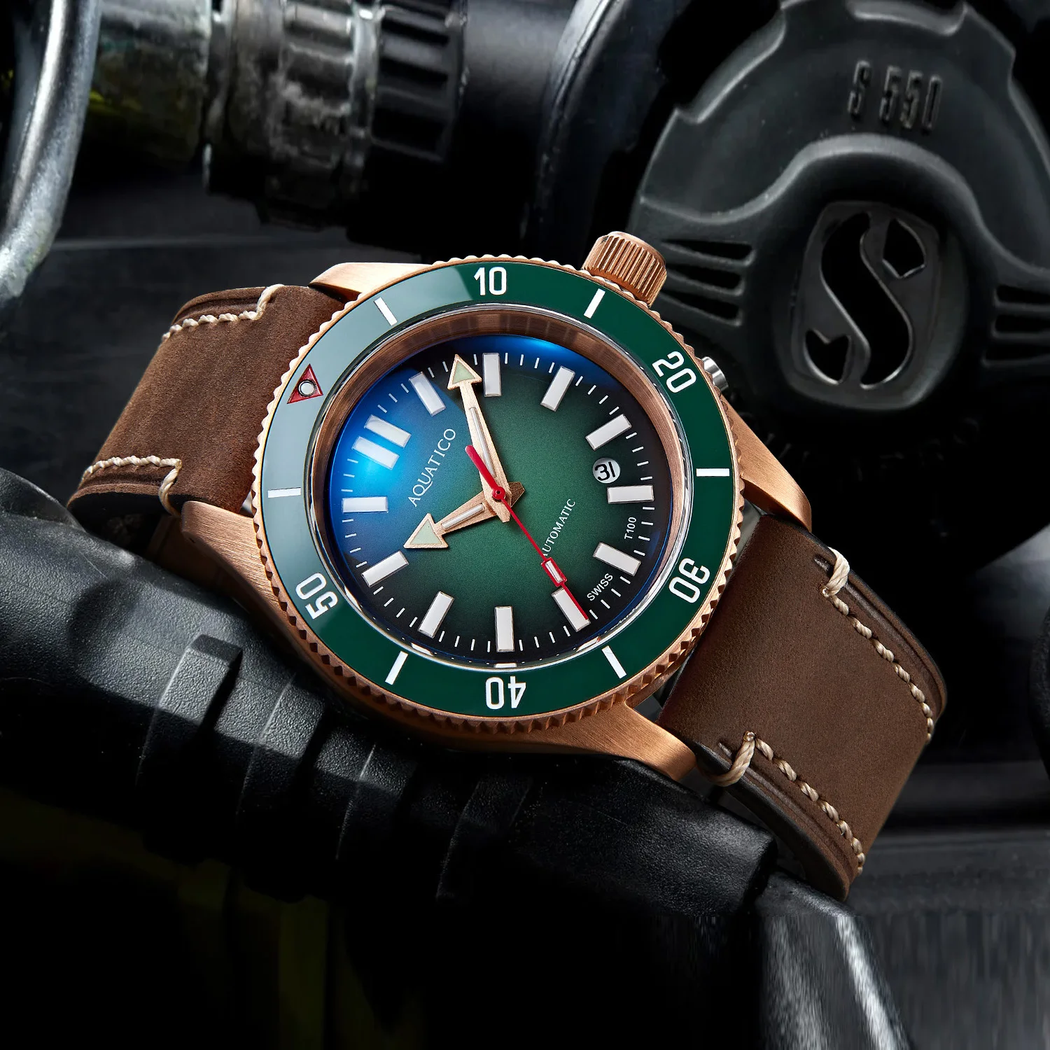 Aquatico Super Star Bronze Dive Watch Green Dial(SWISS Sellita sw200-1)