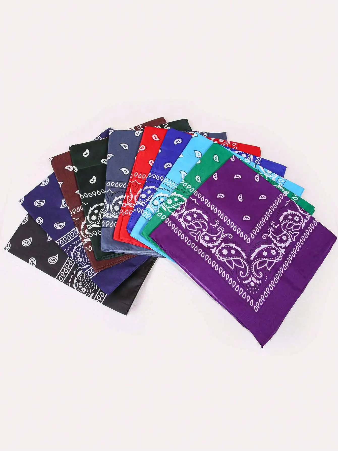 

Polyester Paisley Bandana Unisex Headwrap Scarf 52x52cm Large Handkerchief