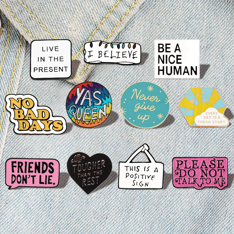 Give Up’ ‘Live in the Present’ Pin Banner Slogan Badge Jewelry Gift for Friends Life Motto Quotes Enamel Brooch Creative ‘Never