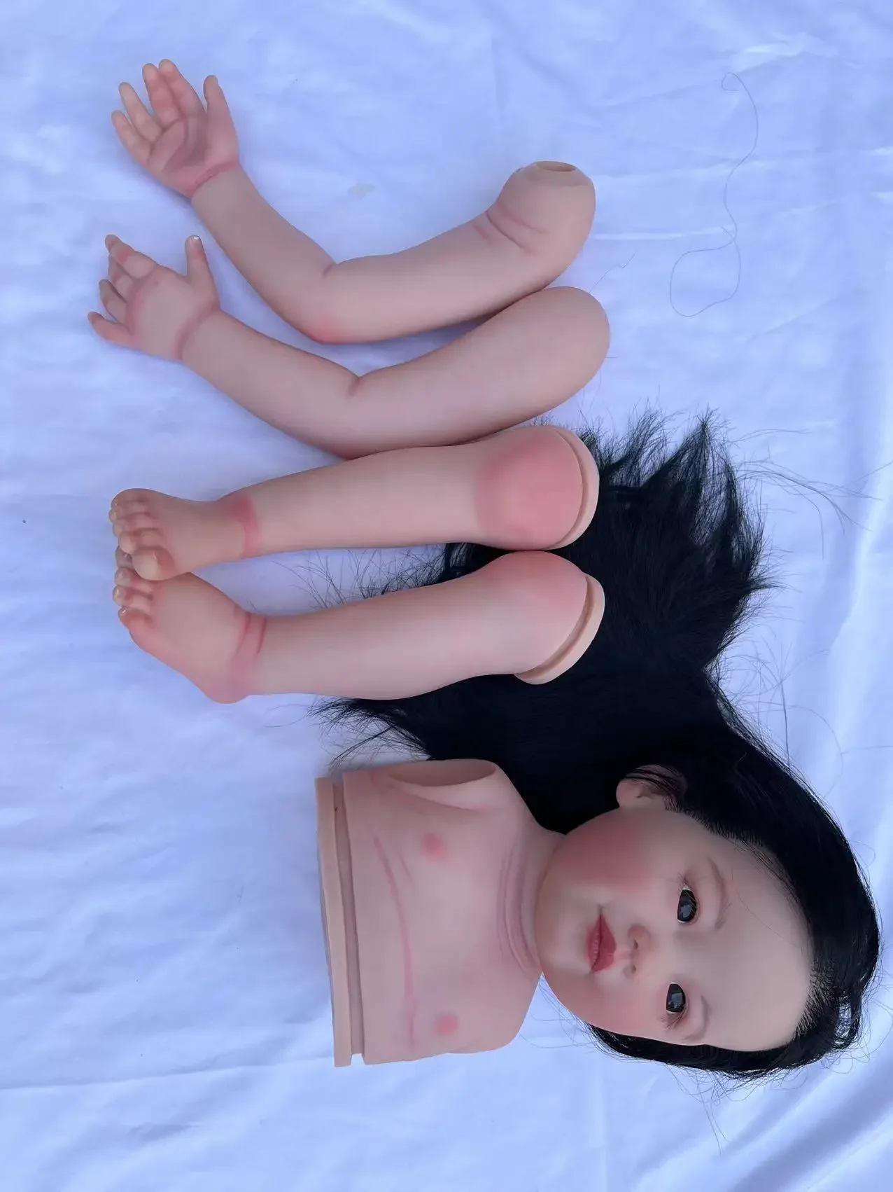 ชุดตุ๊กตาเด็กเกิดใหม่ Leonie ขนาด 32 นิ้ว ของ DLS Customized Limited Supply พร้อมผมปลูกด้วยมือ ชุด DIY พร้อมภาพถ่ายจริง ของขวัญคริสต์มาส