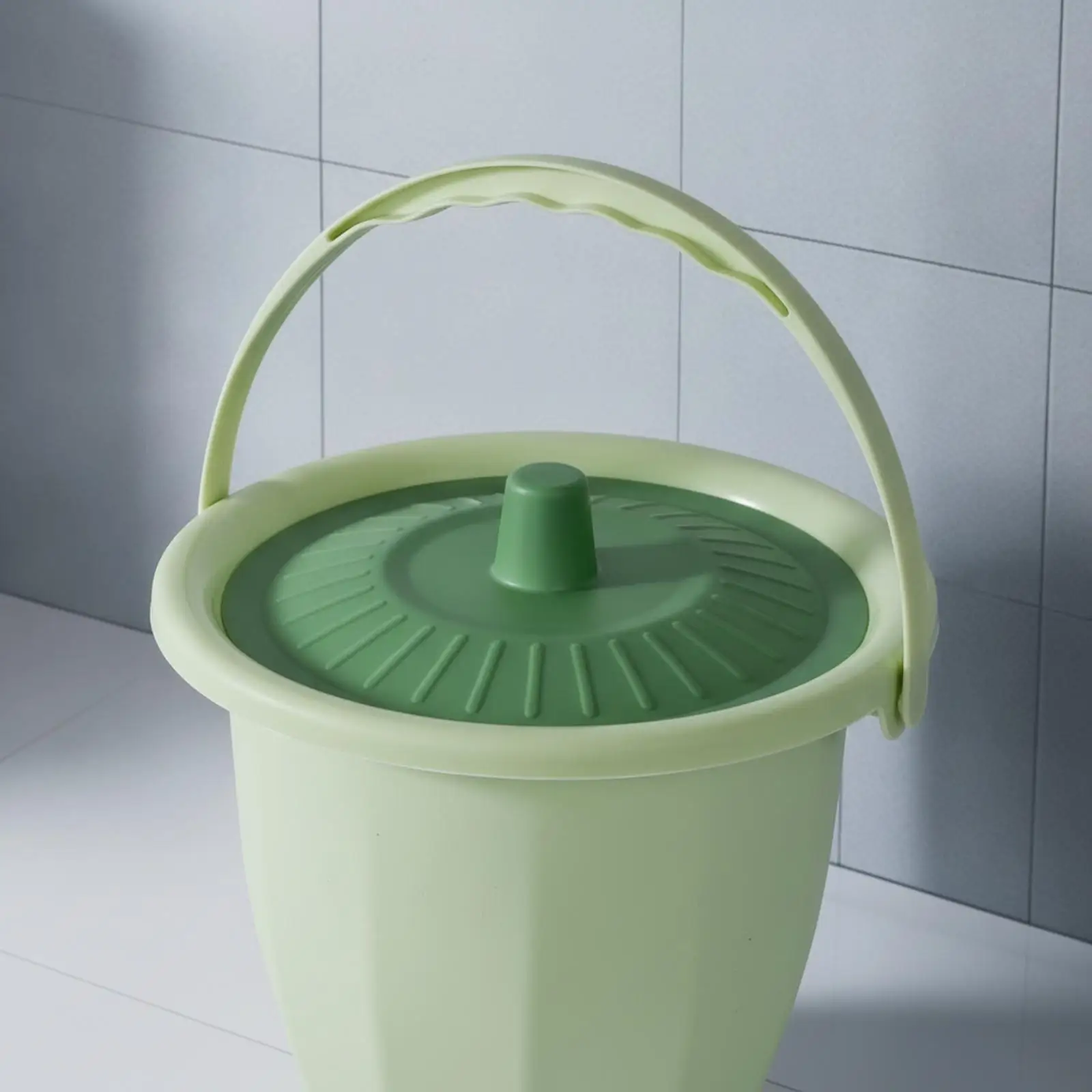 Portable Adult Potty Toilet with Lid for Indoor Home Care Patient Elderly Nightime Travel Use