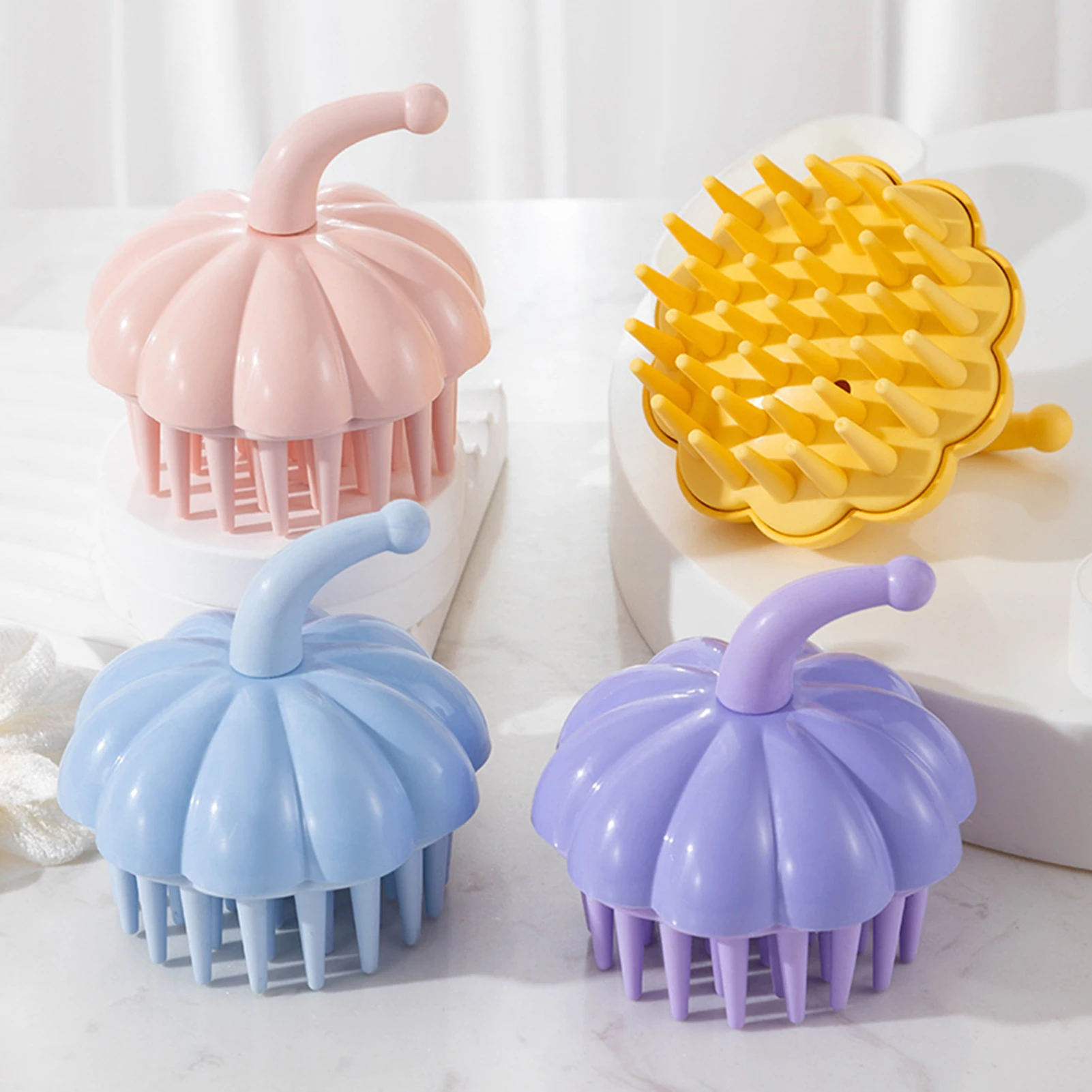 Tragbare Massage Haar Kamm Weiche Silikon Kopfhaut Massage Beruhigende Kamm Kreative Kürbis Geformt Tasche Kamm Friseur Zubehör