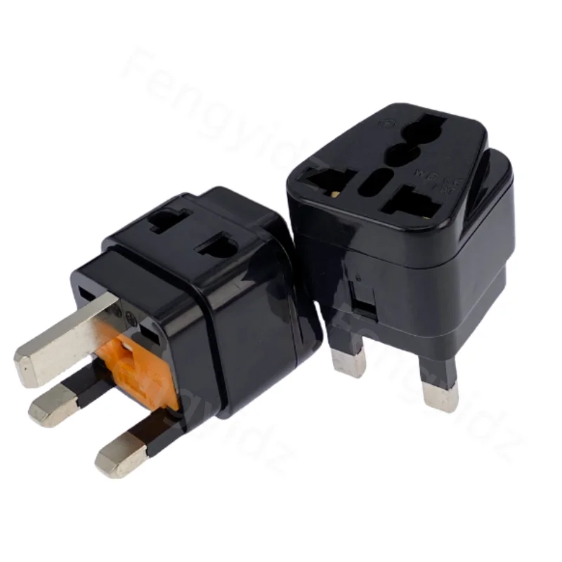 UK Plug Adapter With 13A Fuse Universal UK US EU IL Adapter US To UK Plug Black/White Travel Adapter Power Socket Outlet CE
