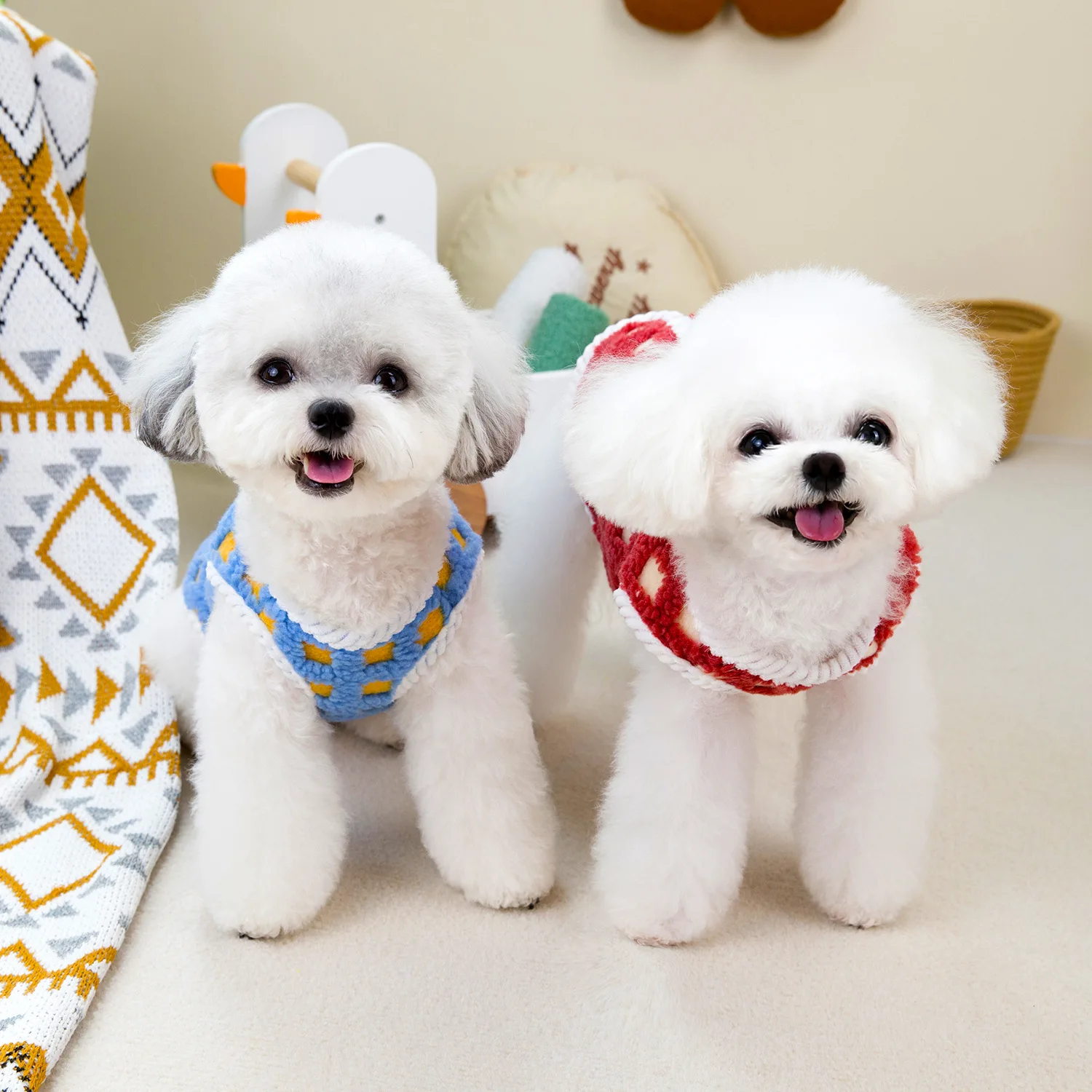 Pet Plaid Plush Coat Dog Clothing Cat Small Thick Plush Coat Comfortable Plaid Plush Vest Puppy Clothes Dog Christmas Clothes