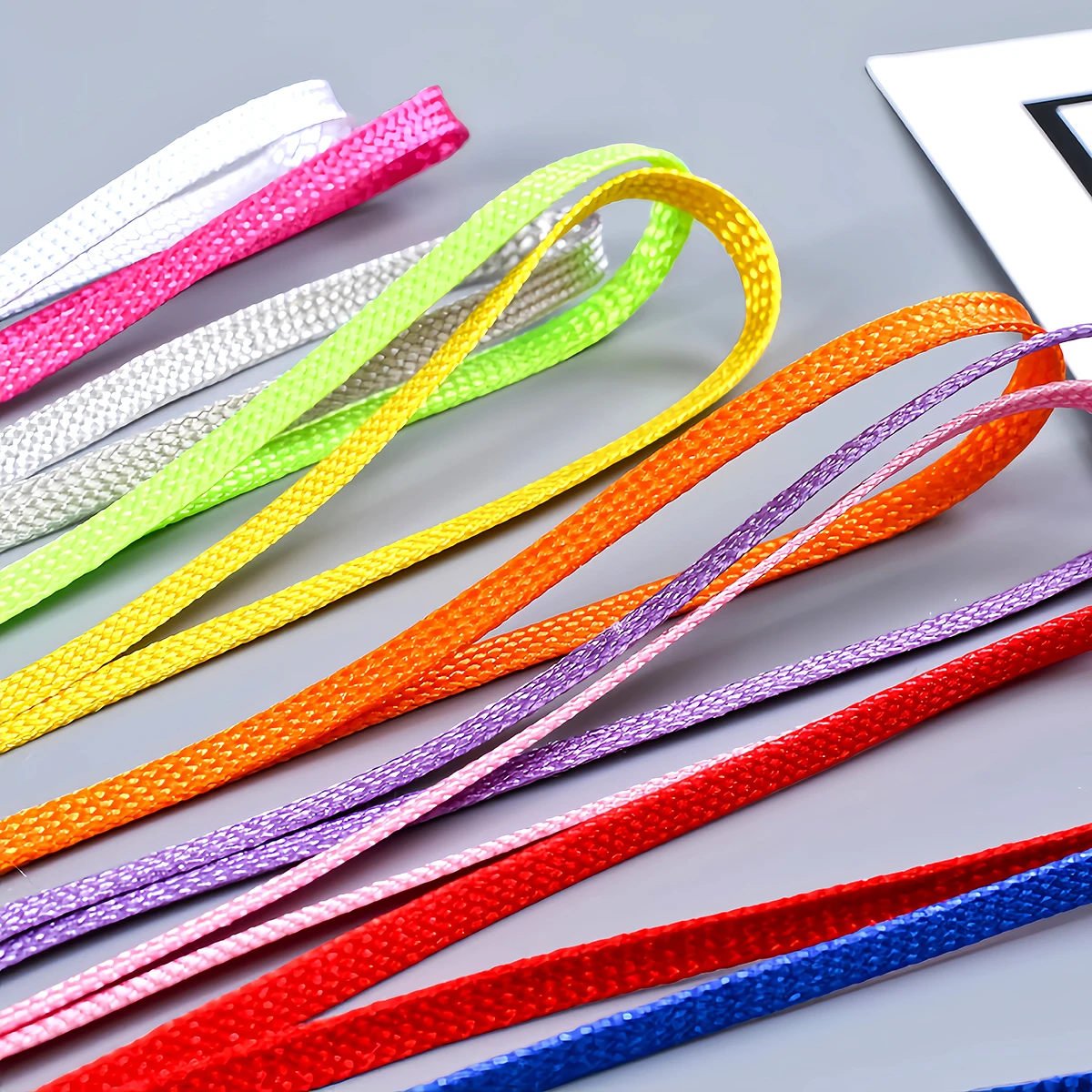 10-30 Stück Nylon-Lanyard Handgelenkband Kabelhalter für Schlüsselanhänger, Kamera, Selfie-Stick, Handy, USB-Stick, Universelles Seilzubehör – Detail 3