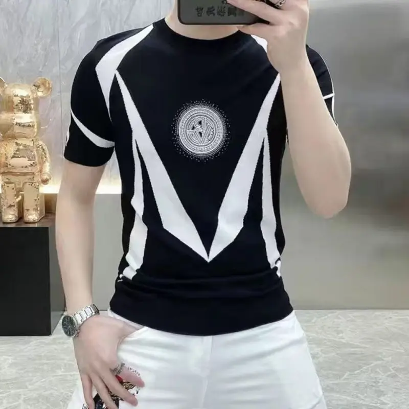 

2024 Summer New Men's Contrast Color Crew Neck Printed Badge All-match Fashionable High Street Slim T-shirt Short Sleeve Tops
