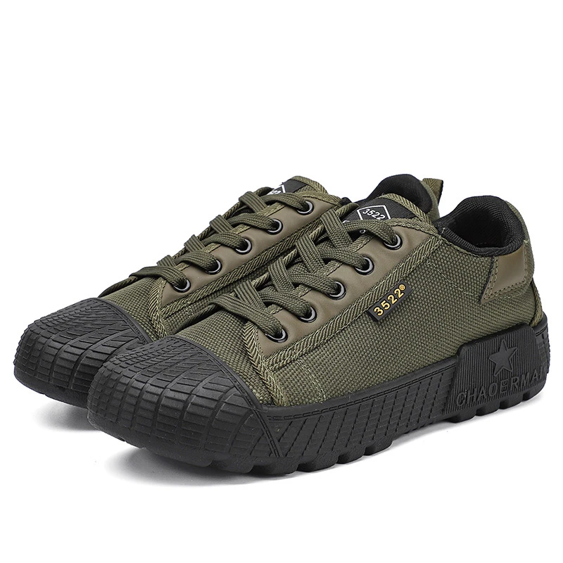 Zapatos de lona verdes, zapatos de trabajo resistentes al desgaste, zapatillas de deporte para hombre, calzado de entrenamiento táctico de escalada, novedad de verano, zapatos de tela para hombre