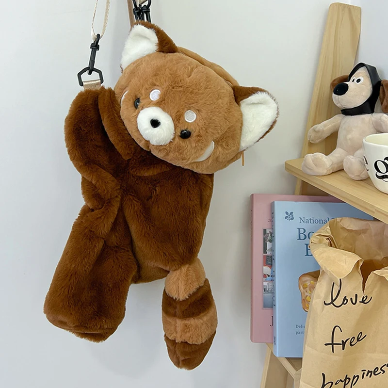 Mochila de felpa de Panda rojo, bonita muñeca de peluche, bandolera de piel suave para mujer, para acampar, viajar, fiesta, regalo de cumpleaños femenino