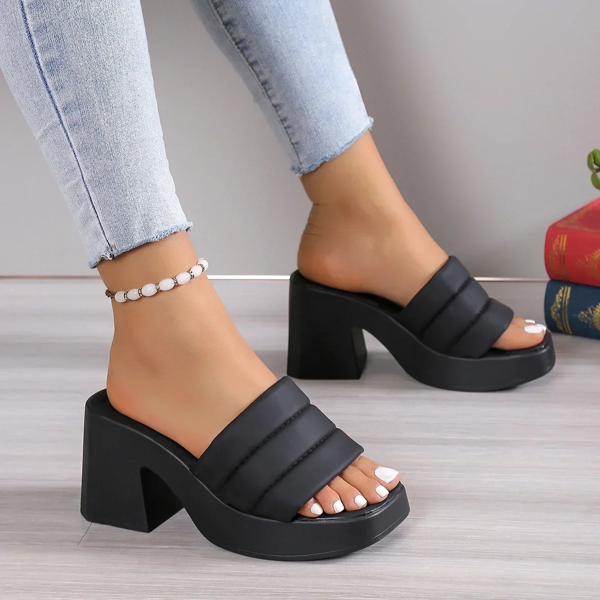 Elegant Women Platform Slippers Women Summer High Heels Leather Female Outdoors Non-slip Casual Beach Heels Sandals Ladies Shoes