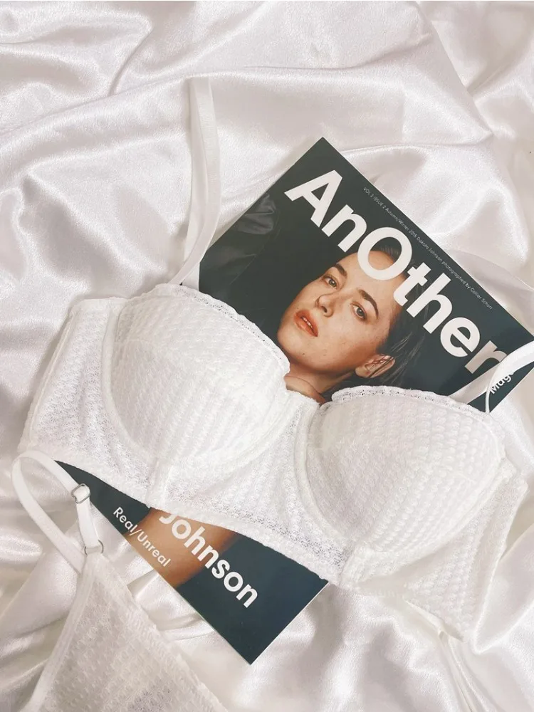 일본 만화 미니마이저 브라 하프컵 데미 스타일 무선 편안한 지지력 처짐 방지 란제리 세트 (대형 가슴용, 32-38 AB 미국 사이즈)