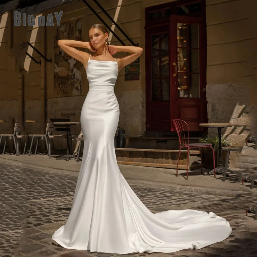 Elegant Mermaid Wedding Dresses Spaghetti Straps Boat-Neck Backless Pleat Bridal Gown Sweep Train Vestidos De Noiva Customized