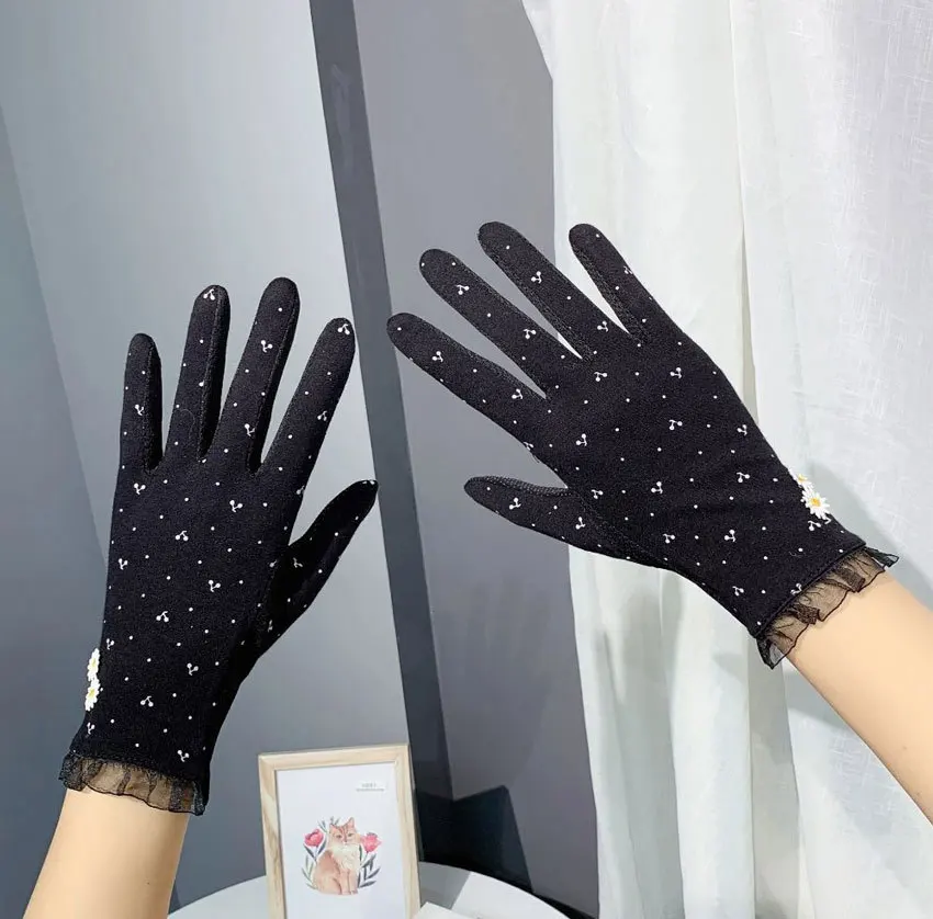 Fashion Spring Summer Gloves Women Lace Thin Touch Screen Non-Slip Mesh Breathable Sunscreen Driving Cycling Gloves Mittens G129